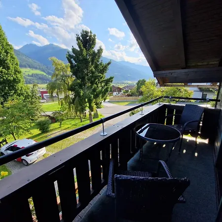 Apartment Unterstein 2 *